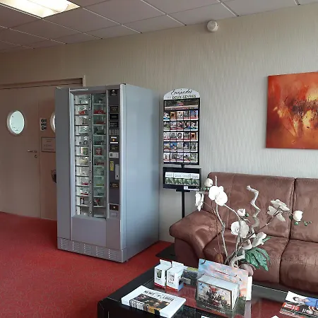 Cit'hotel Talencia 3* תוארס