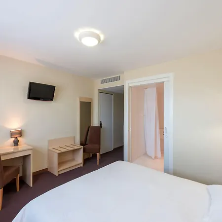 מלון Cit'hotel Talencia 3*