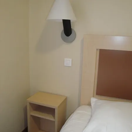 Hotel Cit'hotel Talencia Thouars