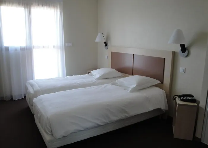 Hotell Cit'hotel Talencia Thouars